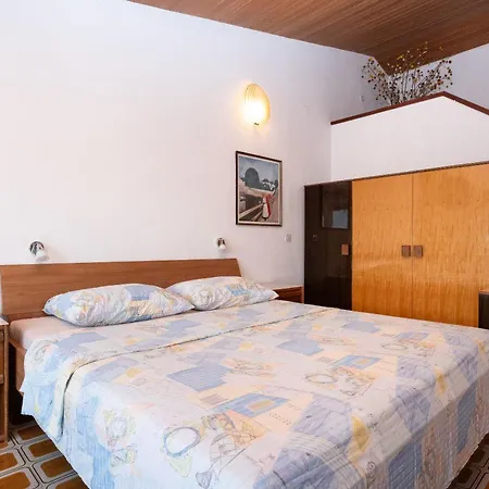 Marko Apartmán Pisak